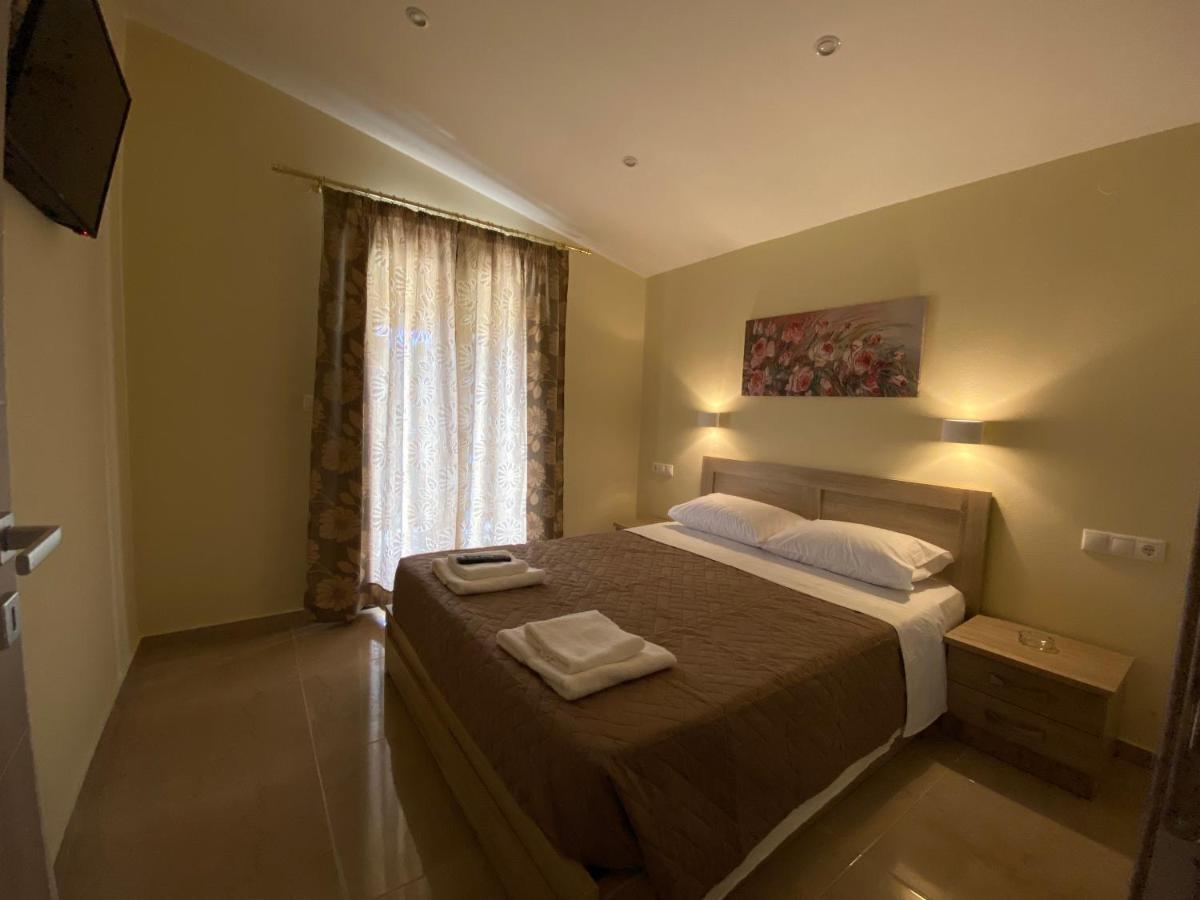 Villa Valmas Katsaros  ภายนอก รูปภาพ