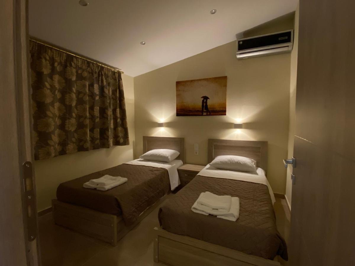 Villa Valmas Katsaros  ภายนอก รูปภาพ