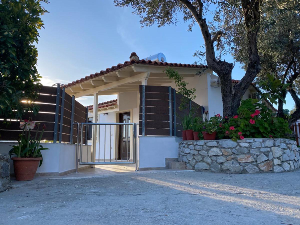 Villa Valmas Katsaros  ภายนอก รูปภาพ