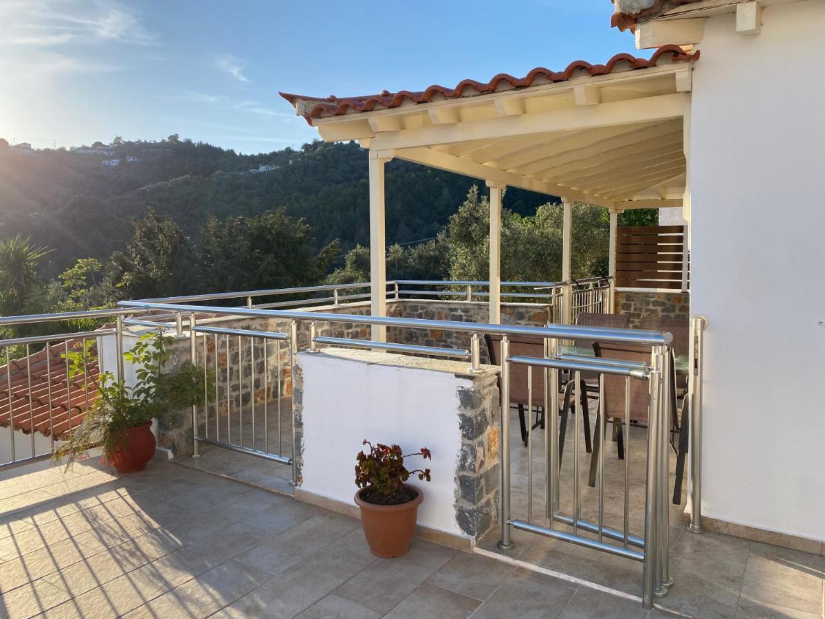Villa Valmas Katsaros  ภายนอก รูปภาพ