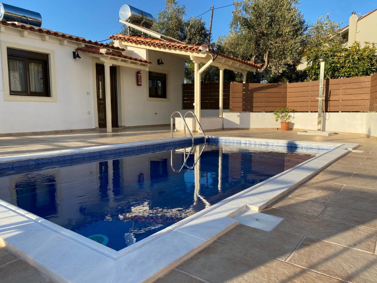 Villa Valmas Katsaros  ภายนอก รูปภาพ