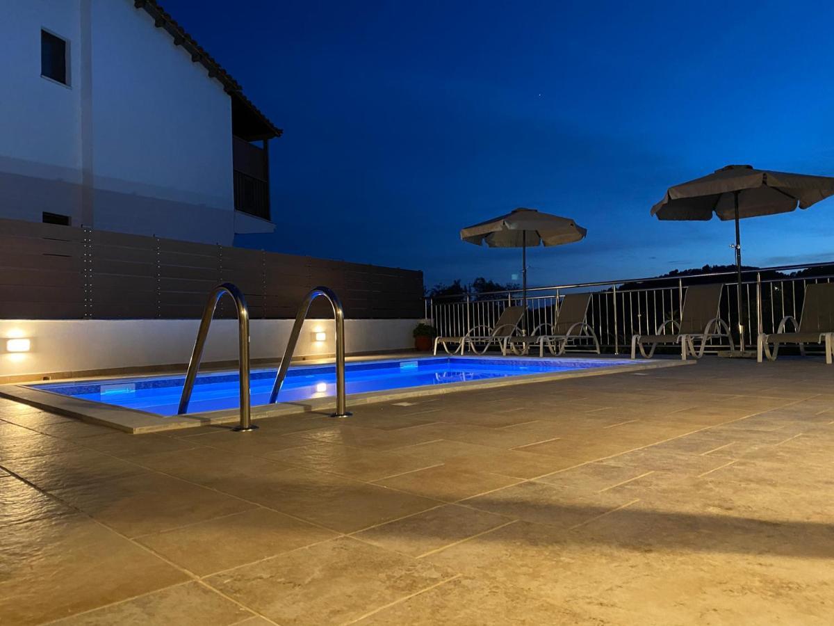 Villa Valmas Katsaros  ภายนอก รูปภาพ