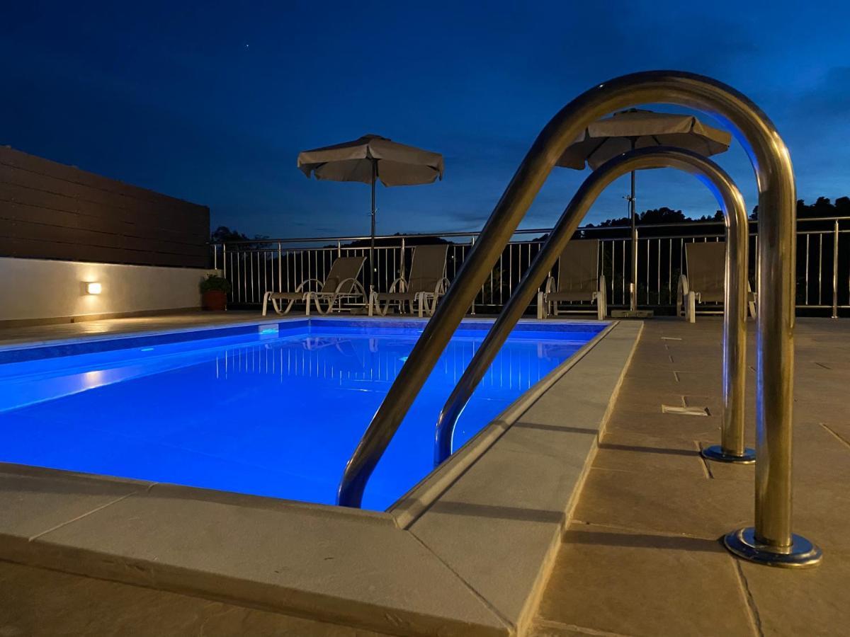 Villa Valmas Katsaros  ภายนอก รูปภาพ