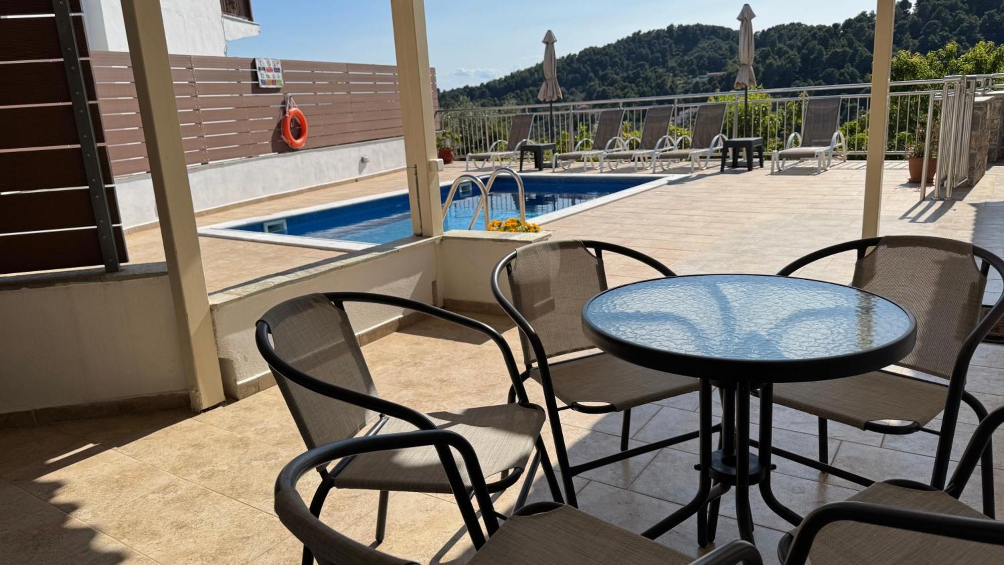 Villa Valmas Katsaros  ภายนอก รูปภาพ